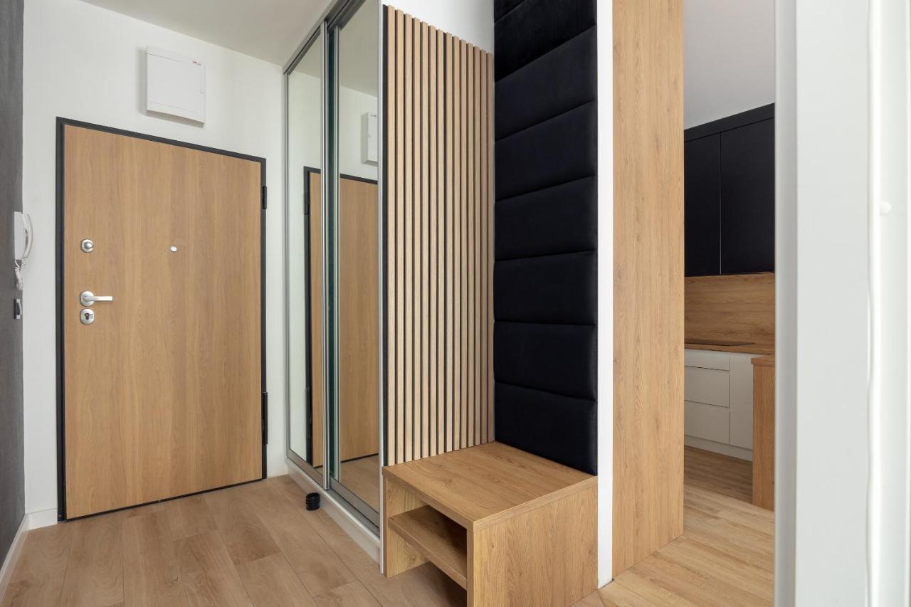 Brand New Business Apartament Varsó Kültér fotó