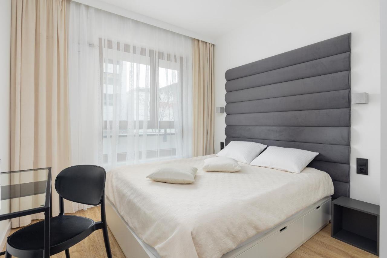 Brand New Business Apartament Varsó Kültér fotó